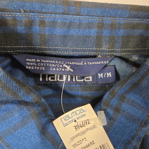 Nautica True Black & Blue Plaid Button Down Flannel Shirt Mens Size M/M NWT - Picture 13 of 13